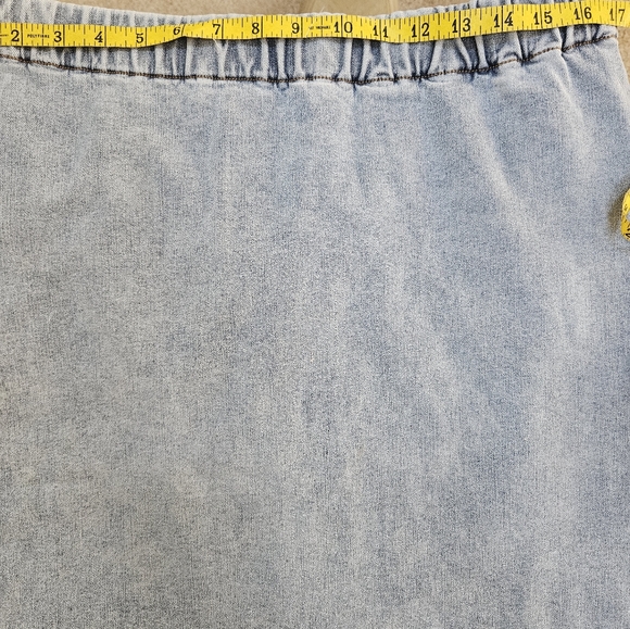 SEXY ASYMETRIC STRETCH DENIM SKIRT WITH FREE CROCHET CAMI TOP - Picture 5 of 8